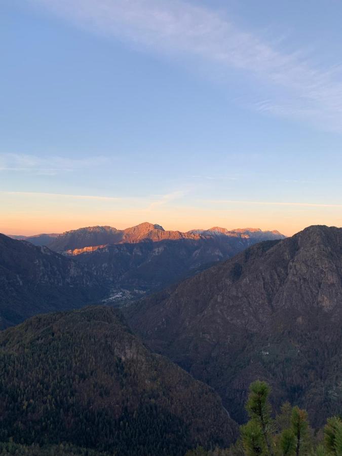La Mansarda Di Casa Vacanze La Vite Bordogna Exterior foto
